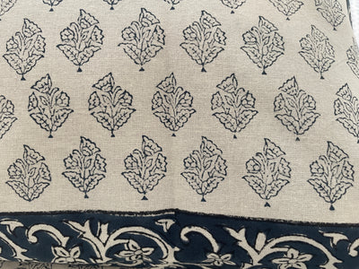 ELEGANT INDIGO FANTASY HAND BLOCK PRINT LINEN/ BED SHEET WITH MOTIF ON WHITE BASE W/ PILLOW COVER KING SIZE-(275*275 CM)