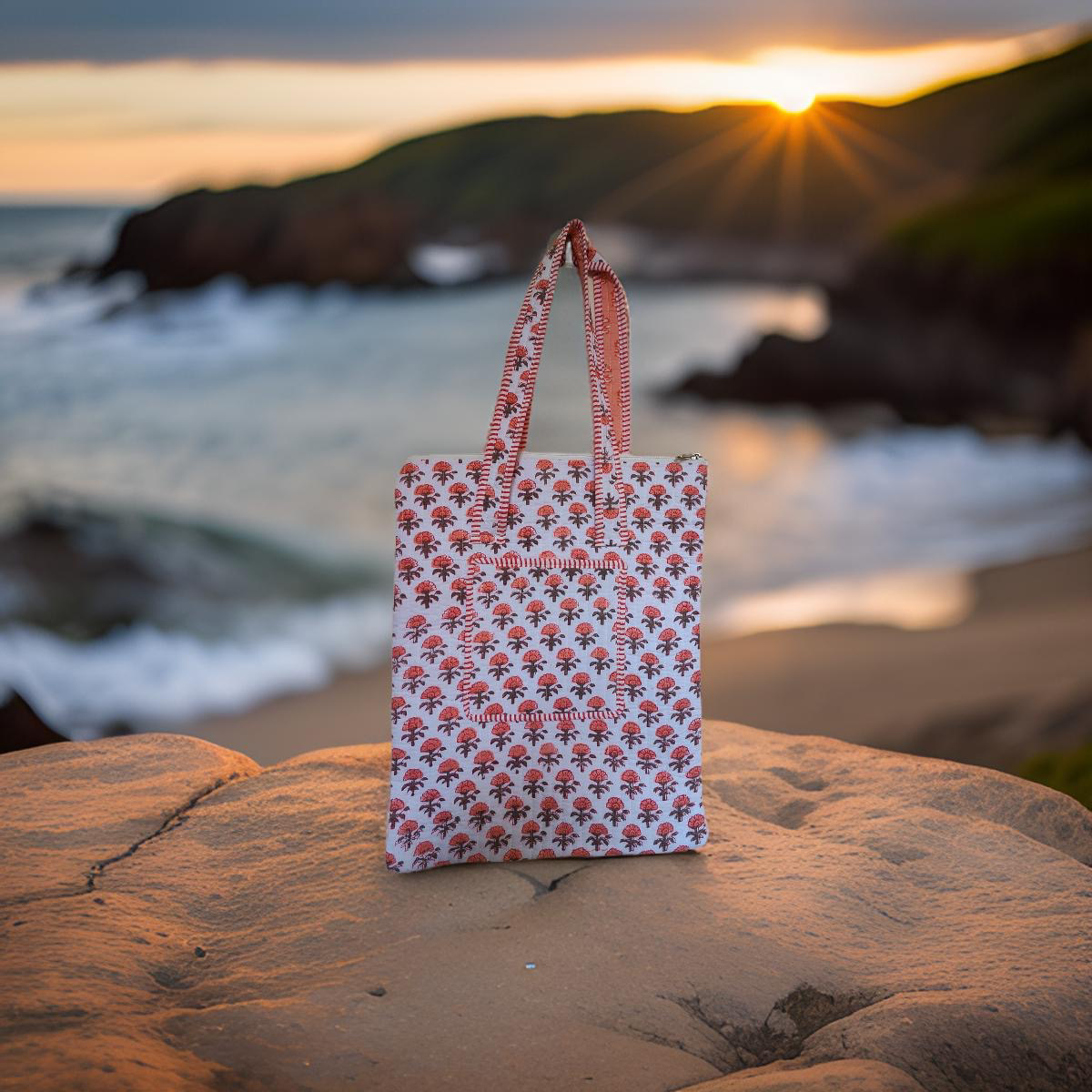 TRAVEL / BEACH TOTE BAG