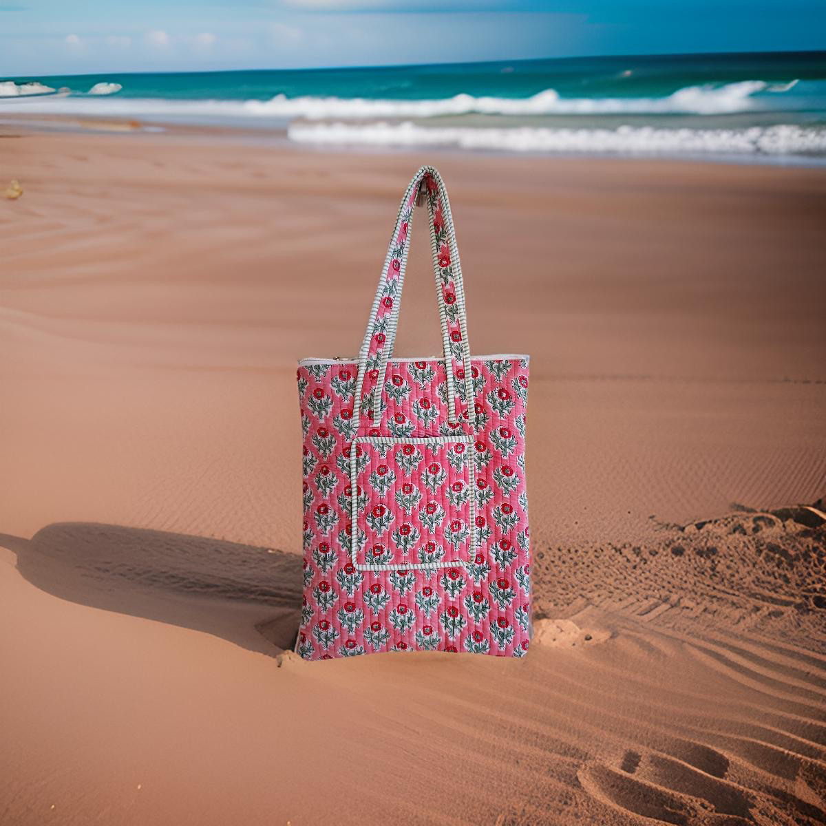 TRAVEL / BEACH TOTE BAGS