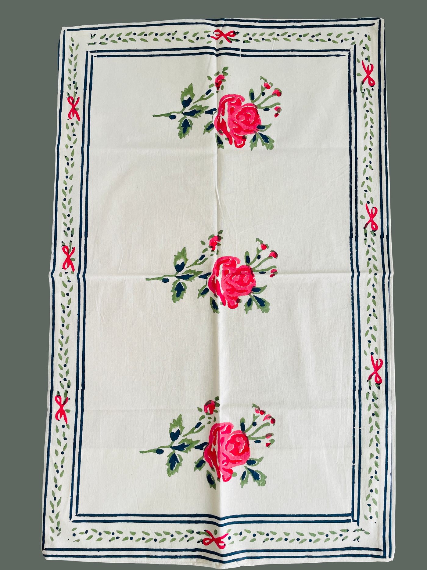 ROSY RETREAT HAND BLOCK PRINT LINEN/BEDSHEET WITH RED ROSE AND GREEN LEAVES W/PILLOW COVERS QUEEN SIZE - 229cm*275cm-size)