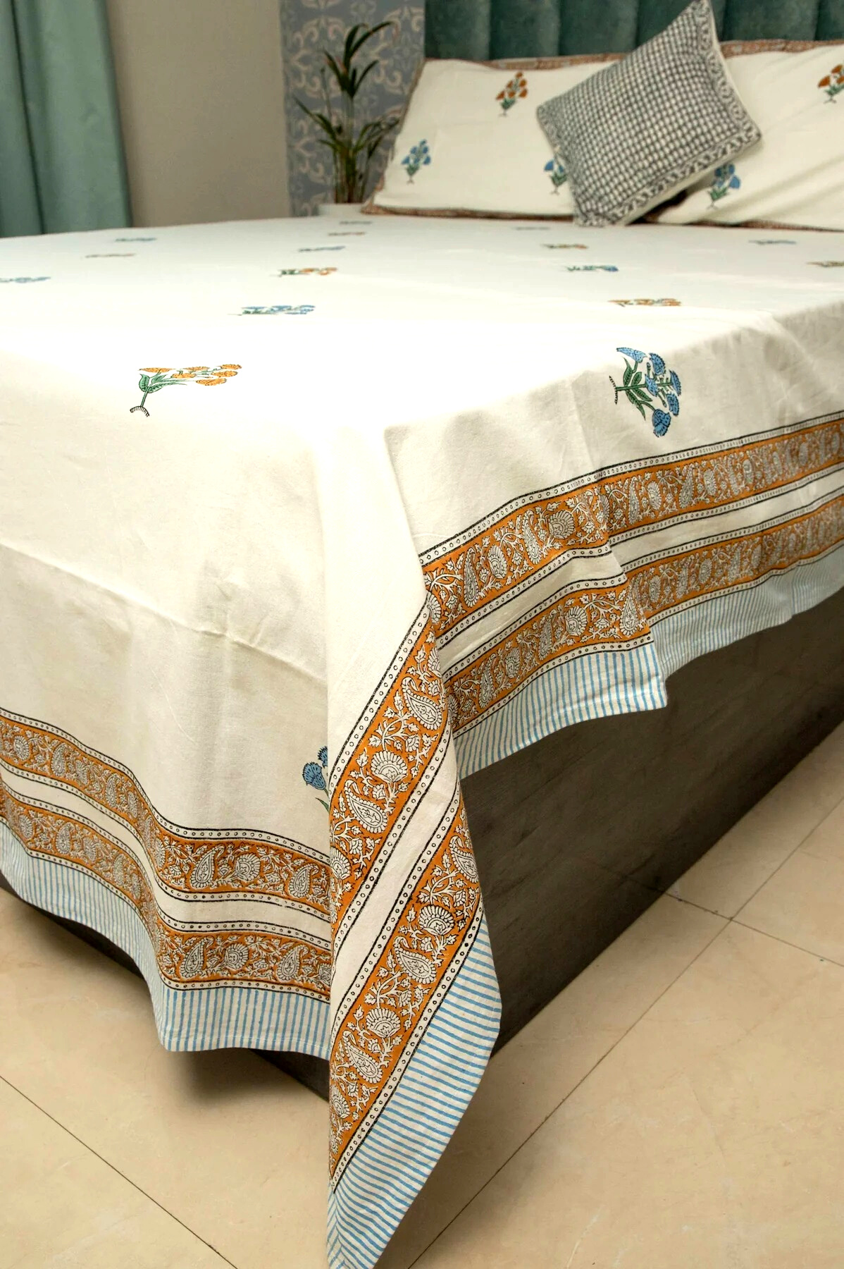 Eco Crafted Heritage Bedsheet/Linen (Queen - 229cm*275cm)