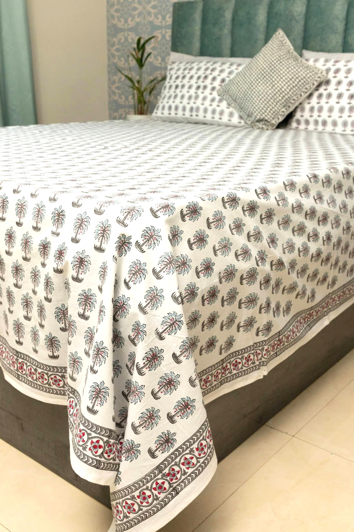 Eco Crafted Heritage Bedsheet/Linen (Queen- 229cm*275cm)