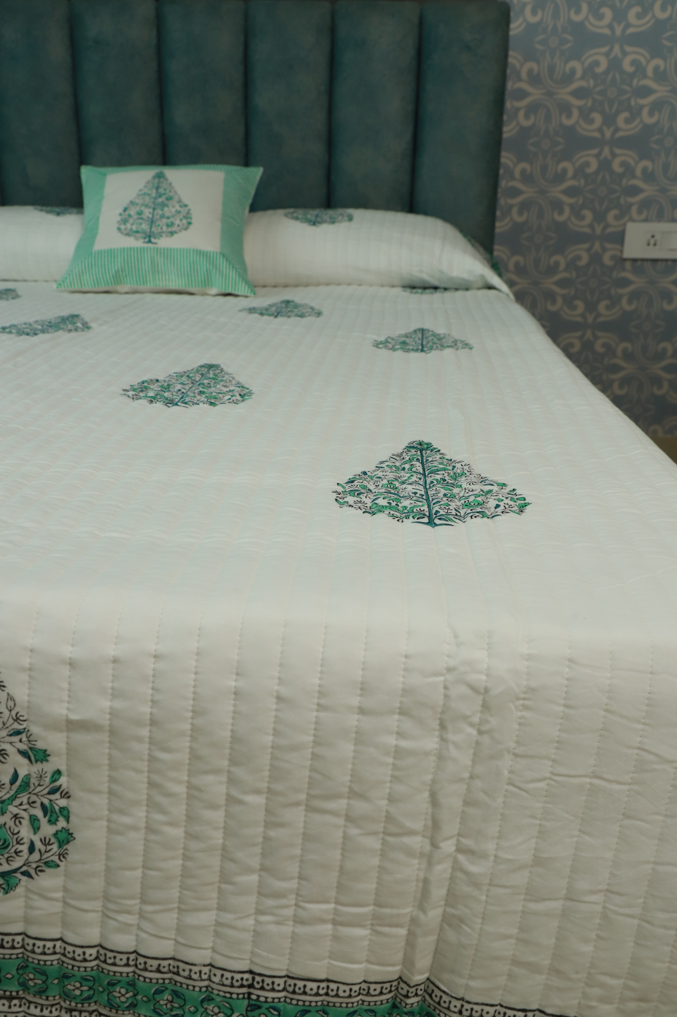 Green Oasis Symphony Reversible Comforter With Mughal Accents