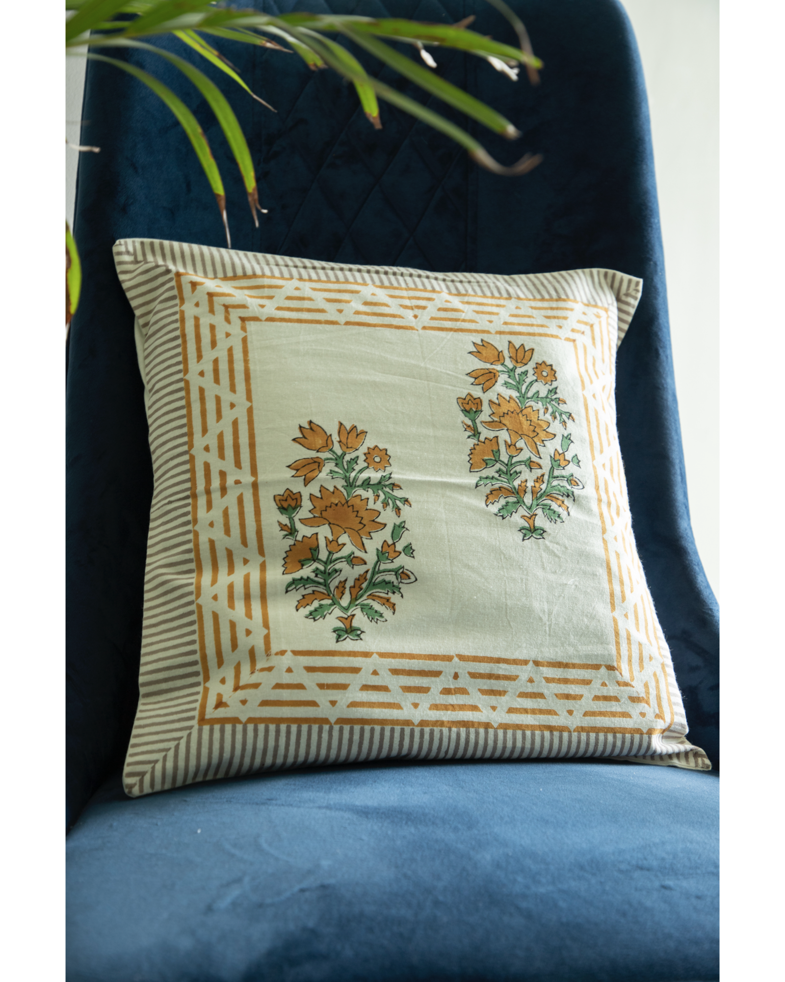 Orange & green motive  Throw/Cushion Cover