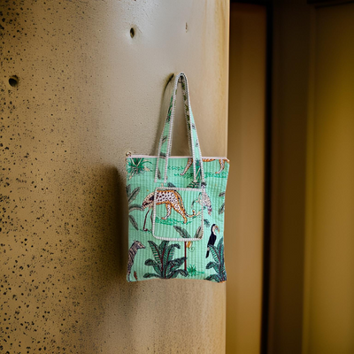 TRAVEL / BEACH TOTE BAG