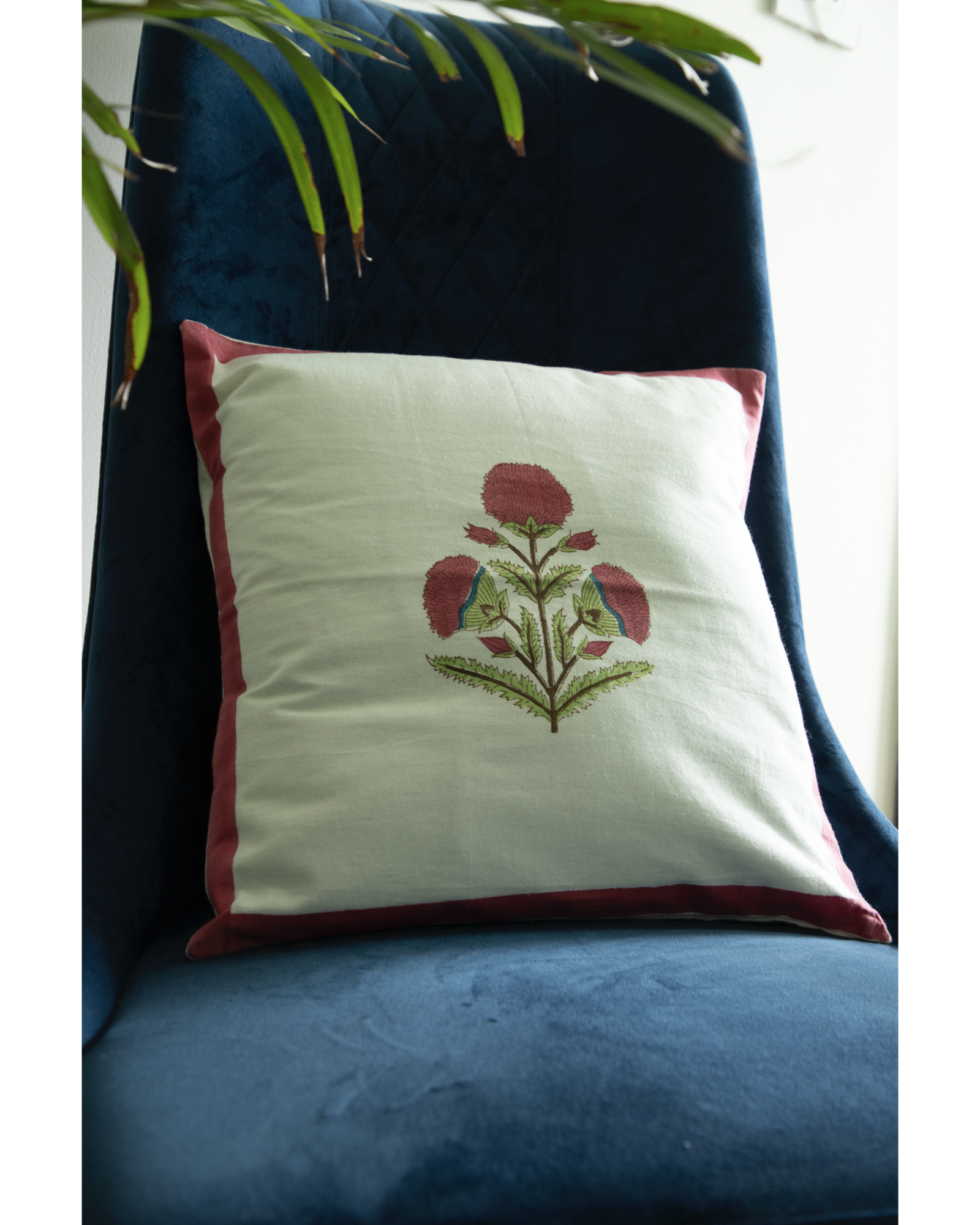 Rose Bouquet with Red Border Throw/Cushion Cover