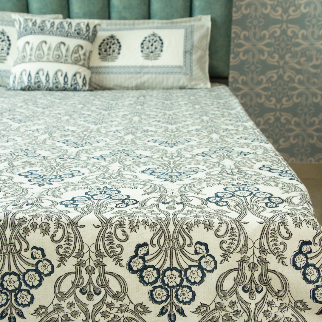 INDIGO ARABIC BOUQUET HAND BLOCK PRINT LINEN/BEDSHEET WITH GREY VINE AND FLORAL ACCENTS W/PILLOW COVERS QUEEN SIZE -229cm*275cm size)